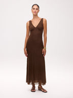 BEATRICE BROWN - Vestido tirantes punto con falda de godets, para invitadas de boda, fiesta y eventos de primvera y verano. MIOH es la marca española de vestidos de fiesta para invitadas de boda más de moda en España
